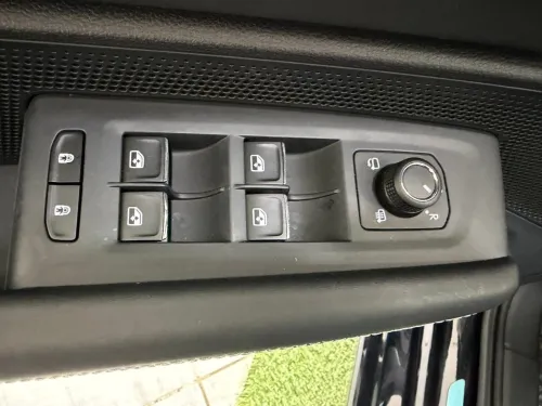 Volkswagen passat pro 2025 full option