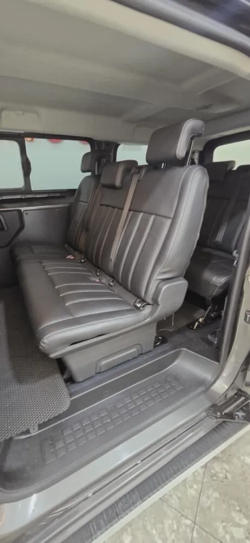 Peugeot Expert 2021 9 place