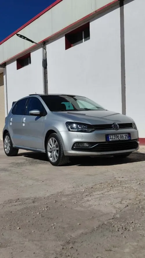 Volkswagen Polo 2016 Carat +