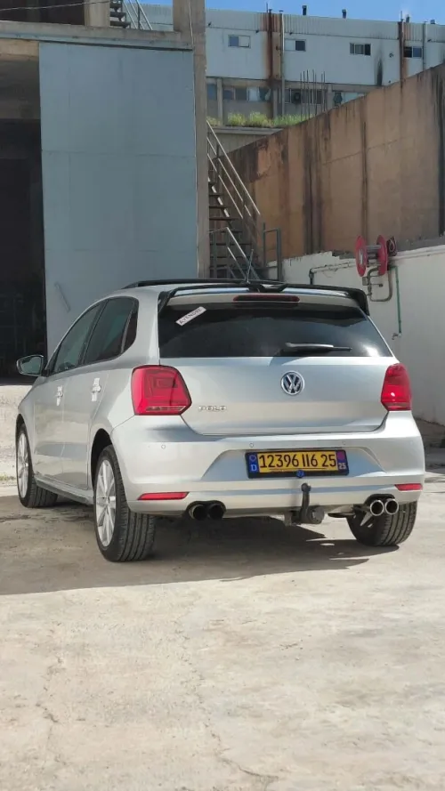 Volkswagen Polo 2016 Carat +