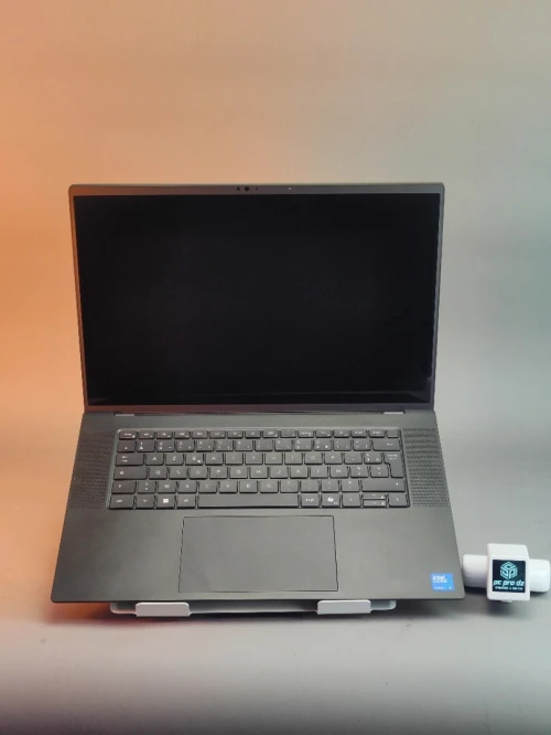 Dell precision 5690 ultra 9 185H rtx 2000 ADA 64GB RAM DDR5 2TB SSD ÉCRAN 16"