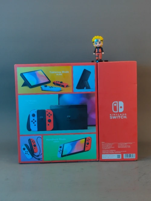 NINTENDO SWITCH OLED  STOCKAGE 64GB MODÈLE HEG-001