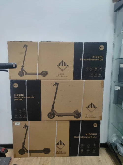 ARRIVAGE DES TROTINETTE XIAOMI ÉLECTRIQUE SCOOTER 4  TOUT LES MODÈLES EUROPÉENS