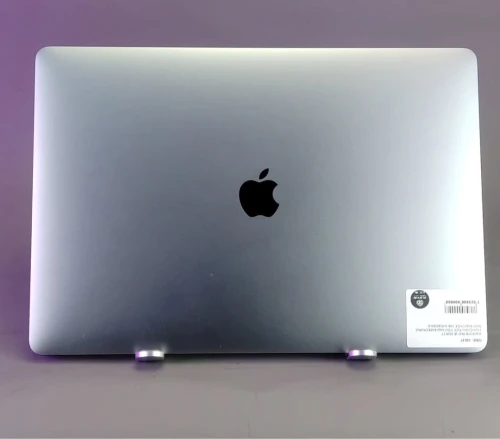 MacBook pro 15 2018 i7 2,6ghz 16gb RAM 512gb ssd écran 16