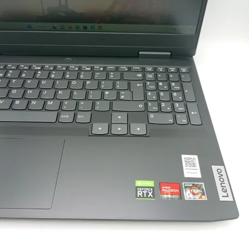Lenovo IdeaPad Gaming 3 15ARH7 Ryzen 5 6600H  8 GB DDR5  512 GB SSD NVIDIA RTX 3050 15.6" FHD 120hz