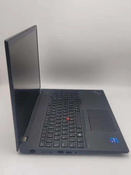 Lenovo Thinkpad P16s Gen 1 i7 1260P 32 Go DDR4 1 Tb SSD NVIDIA Quadro T550 4 Go 16 Pouces