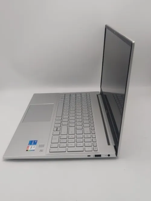 HP Pavilion 15 i5 1155G7 8 Go DDR4 256 Go SSD 15 POUCES FHD Intel Iris Xe Graphics