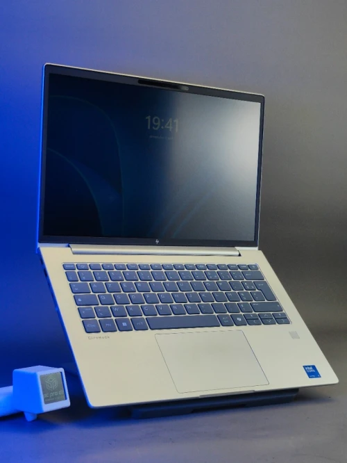 HP ELITEBOOK 6 G1I 14 ULTRA 5 235U 16GB DDR5 512GB SSD  écran 14"