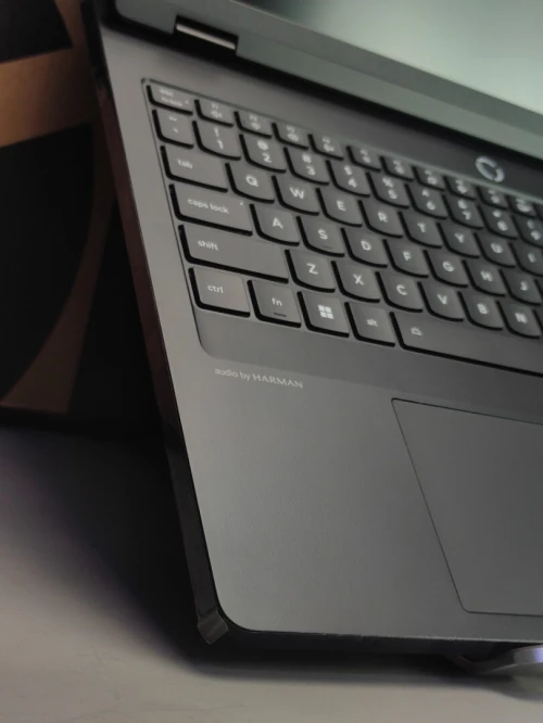 LENOVO LEGION 5 PRO I9 14900HX RTX 5070 32Gb DDR5 1Tb SSD ÉCRAN 16 POUCES 2,5K 240 Hz