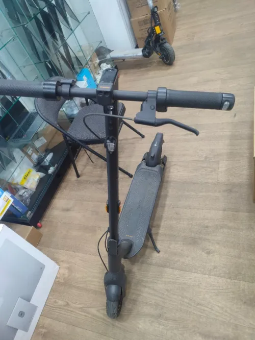 SEGWAY  NINEBOT MAX G2 900W MOTOR DOUBLE SUSPENSION