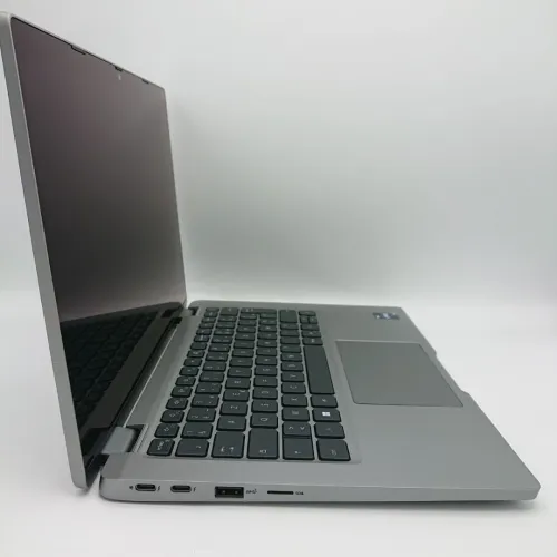 DELL LATITUDE 5330  I5-1245U vPro 16 Go DDR4 512 Go SSD 13.3" FHD1920x1080 TACTILE intel iris xe 
