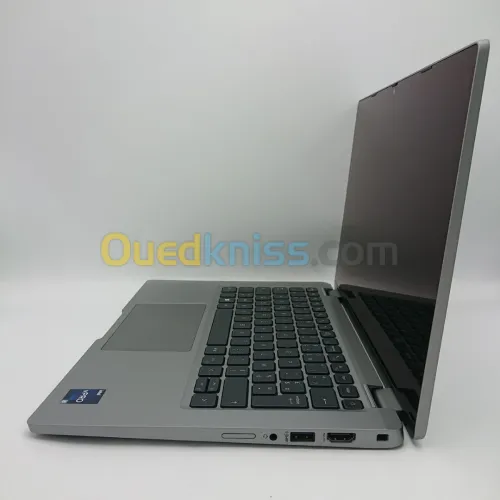 DELL LATITUDE 5330  I5-1245U vPro 16 Go DDR4 512 Go SSD 13.3" FHD1920x1080 TACTILE intel iris xe 