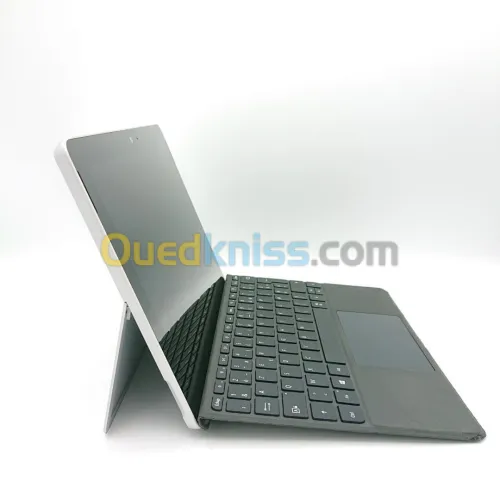 Microsoft surface GO Pentium Gold 4415Y 8Gb LPDDR4X 128Gb M.2 10 pouces Intel HD 615