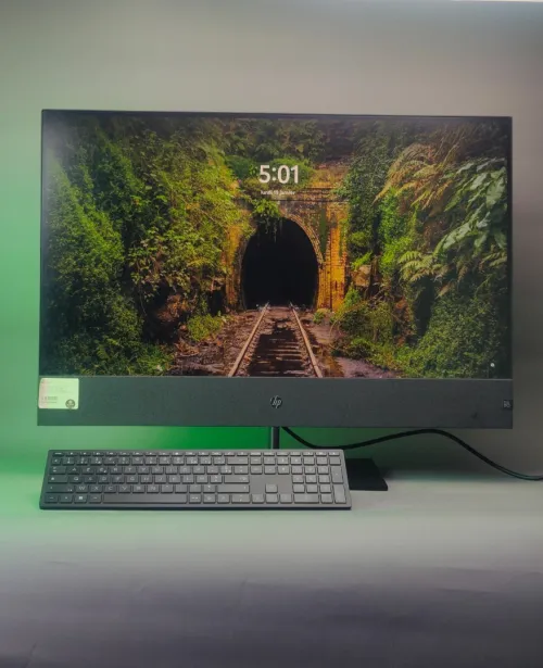 HP PAVILLION AIO I7 12700T GTX 1650 RAM 32gb SSD 1tb écran 32"  4k