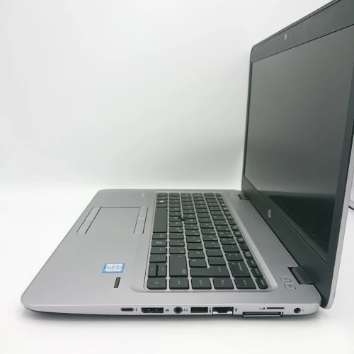 HP EliteBook 840 G3  i7-6600U  8g GB 256 Go SSD  14" LED Intel HD 520 