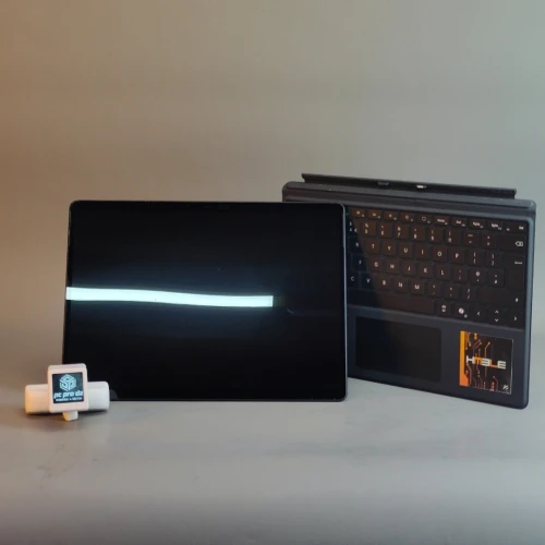 Microsoft surface pro 9 i5-1235u 8gb lpddr5 256gb SSD ÉCRAN 13"