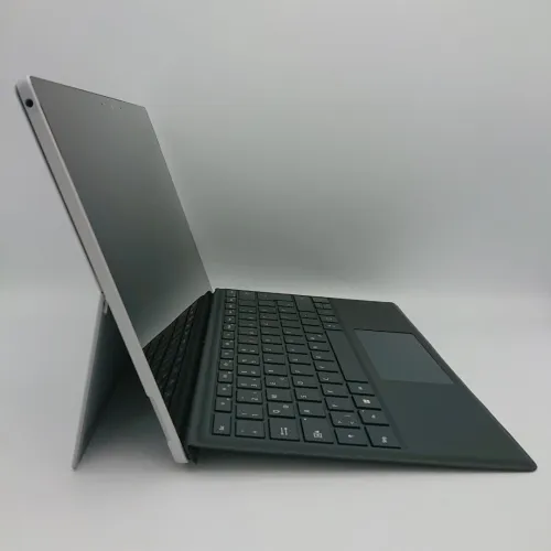 Microsoft Surface Pro 7+  i5-1135G7  16 Go LPDDR4x 256 Go SSD 12.3" Intel Iris Xe 