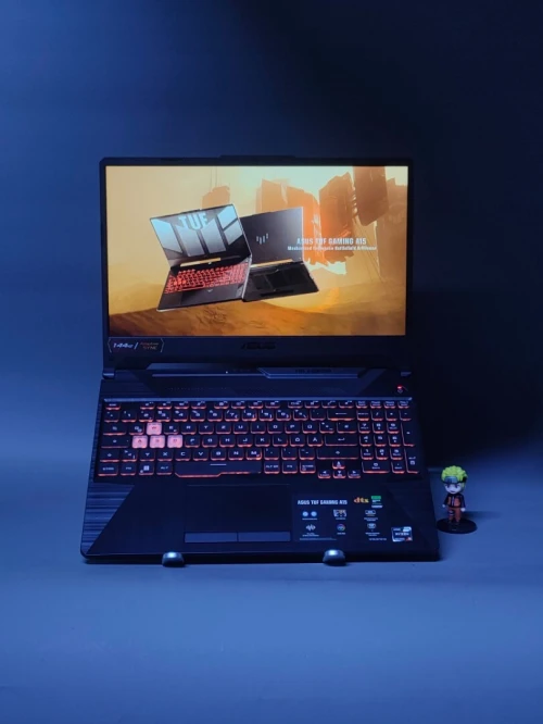 ASUS TUF GAMING A15 Ryzen 5 7535hs rtx 3050 RAM 16gb ddr5  stockage 512gb écran 15,6"