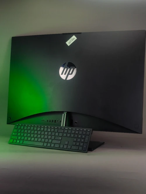 HP PAVILLION AIO I7 12700T GTX 1650 RAM 32gb SSD 1tb écran 32"  4k