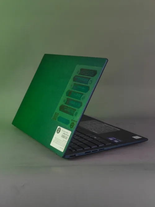 ASUS ZENBOOK 14 OLED ULTRA 9 285H 32 Go LPDDR5X. 1 To. NVMe 14 pouces, OLED