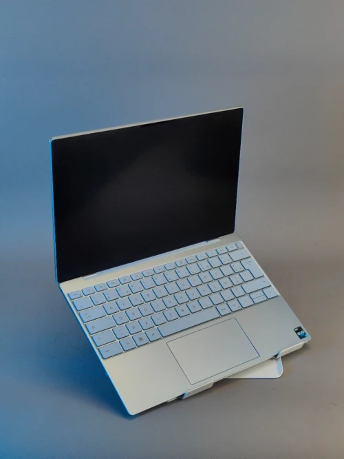 Dell xps 13 9315 i7-1250u 16gb LPDDRX5 512gb SSD écran 13,4" wuxga
