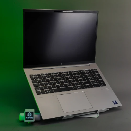 HP ZBOOK FIREFLY 16INCH G11 ULTRA 7 155H RTX A 500  32GB DDR5 1TB SSD ÉCRAN 16" WUXGA