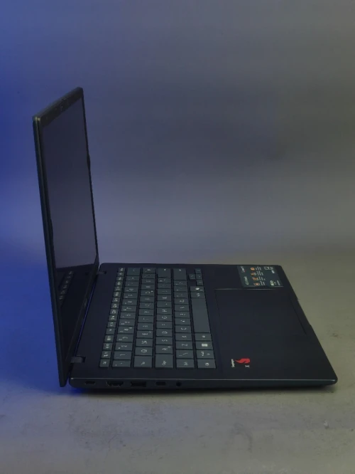 ASUS VIVOBOOK 14 SNAPDRAGON X (X1-26-100) 16GB DDR5 512GB SSD ÉCRAN 14"