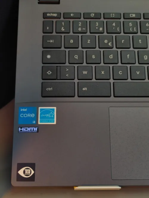 Asus Chromebook plus cb3402 i3-1315u 8gb lpddrx5 128gb SSD écran 14" FHD tactile