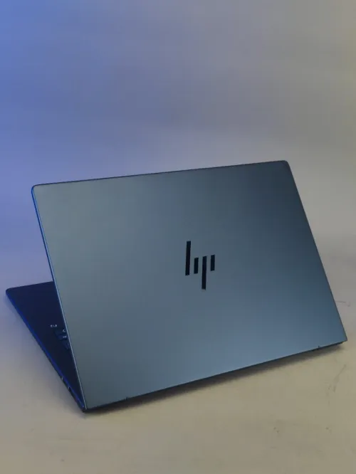HP ELITEBOOK X G1i notebook next gen ai pc  ULTRA 7 258V RAM 32gb ddr5 SSD 512gb écran 14" tactile