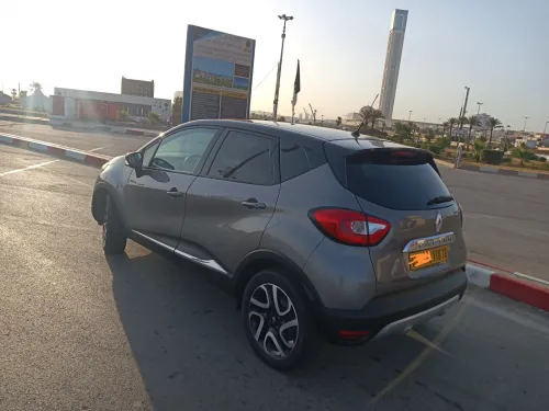Renault Captur 2016 Mountain