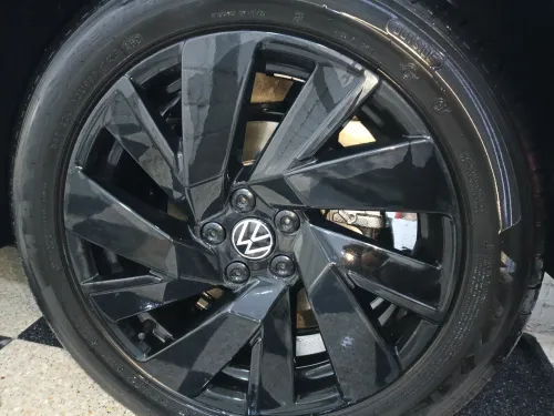 Volkswagen Tahru 2025 XR