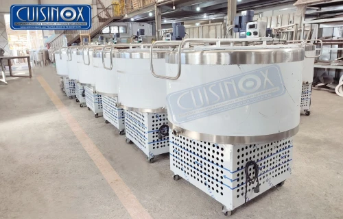 CUVE Réfrigérée construite entièrement en inox.