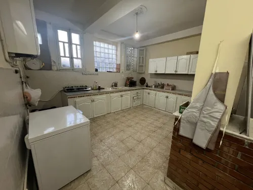 Location Appartement Niveau de villa F5 Alger Draria