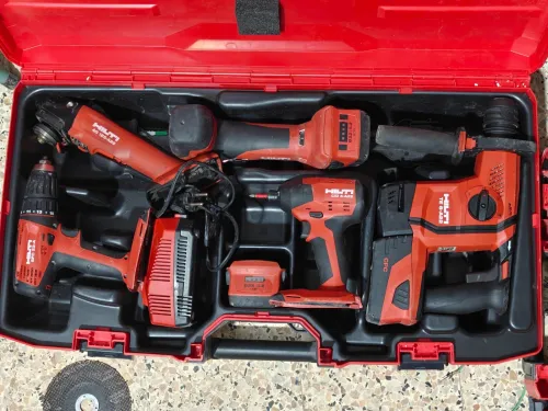 Kit hilti 5pieces 3 batterie