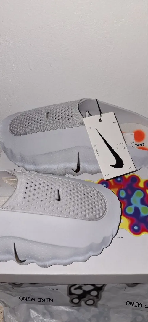 Nike mind 001