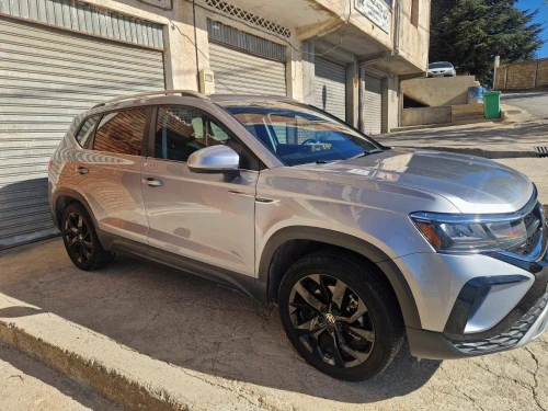 Volkswagen Taos 2023 SE