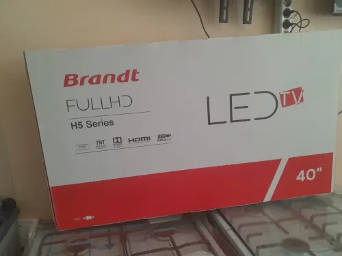 TV 40" BRANRT LED 