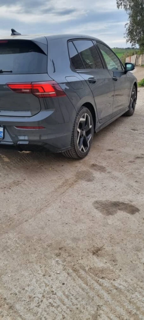 Volkswagen Golf 8 2025 R-Line