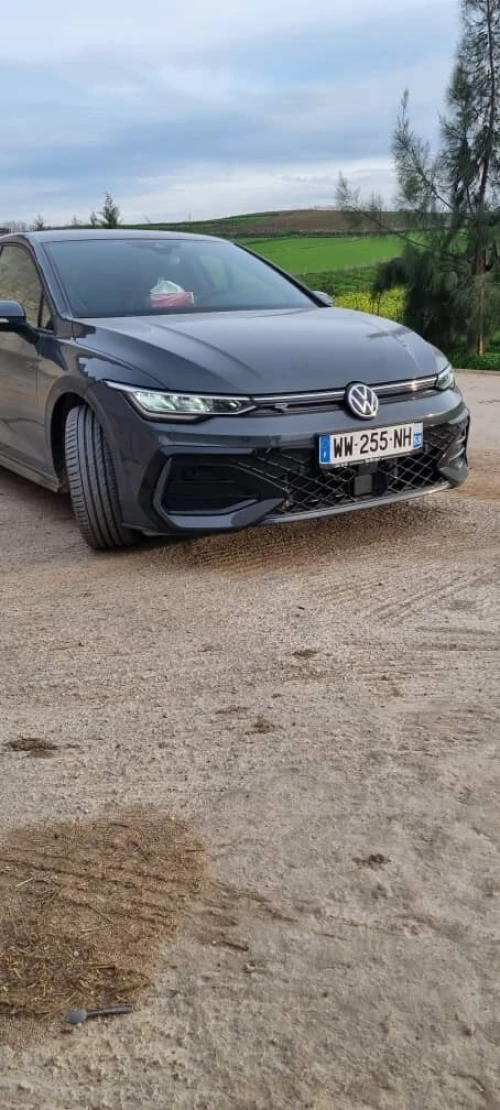 Volkswagen Golf 8 2025 R-Line