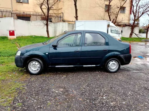 Dacia Logan 2006 La base