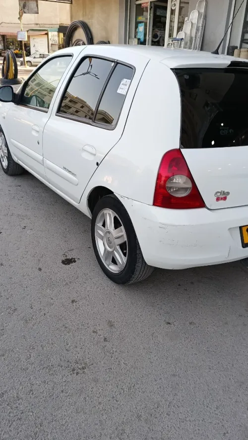 Renault Clio Campus 2012 Extreme