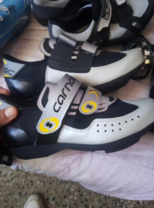 Lot de chaussure de Cyclisme
