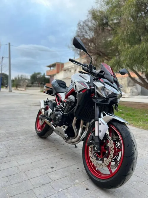 Kawazaki Z900 2023