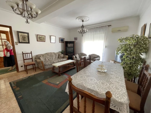 Location Appartement Niveau de villa F2 Alger Hydra