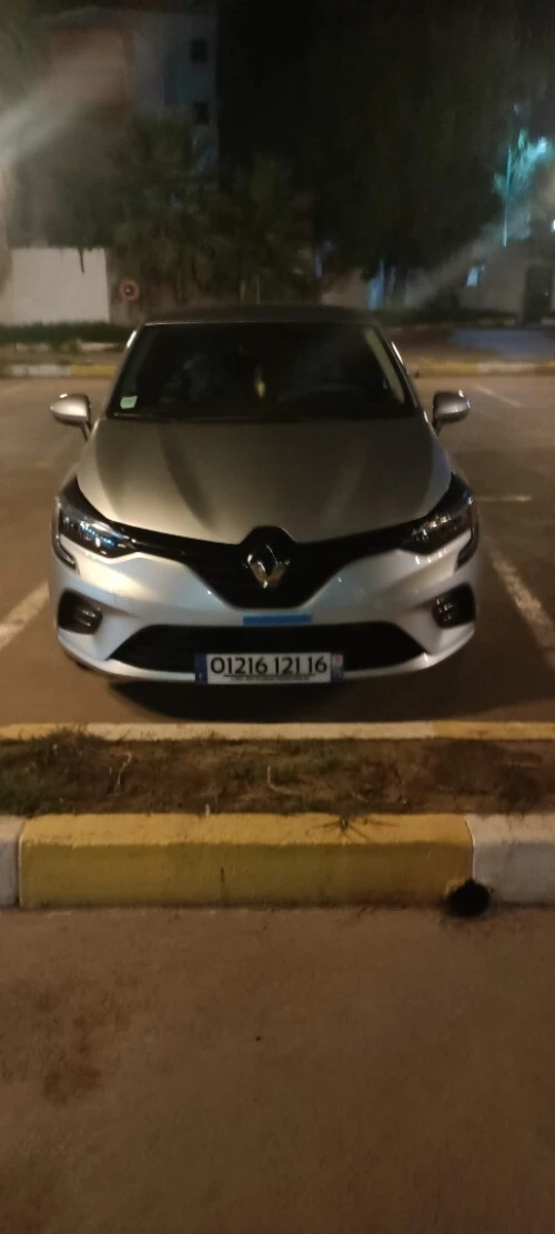 Renault Clio 5 2021 Boite 5