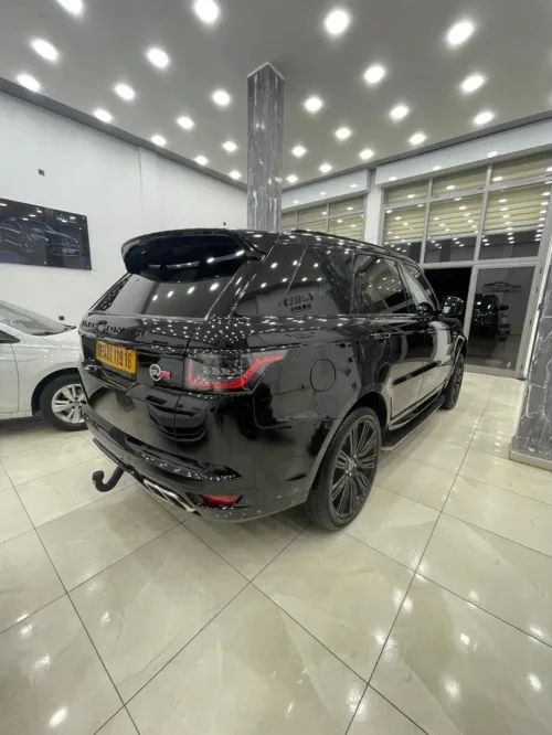 RANGE  ROVER P300 2019 SVR