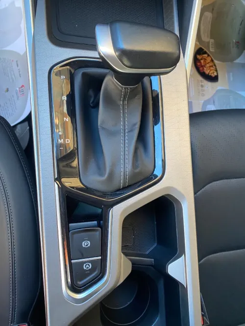 Geely emgrand 2023