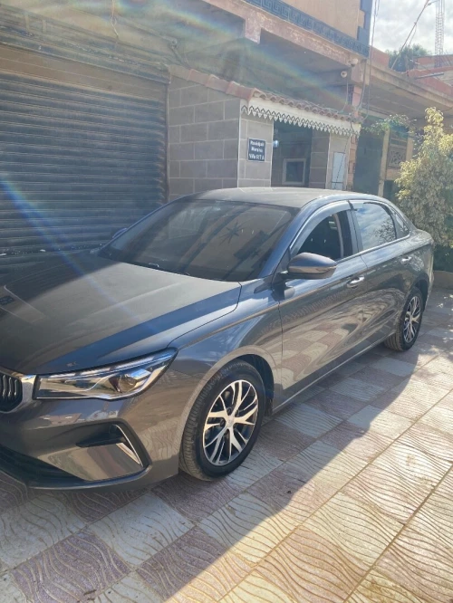 Geely emgrand 2023