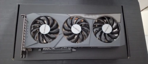 AMD RADEON RX 6650 XT