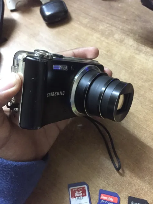 بيع كاميرا Samsung WB600